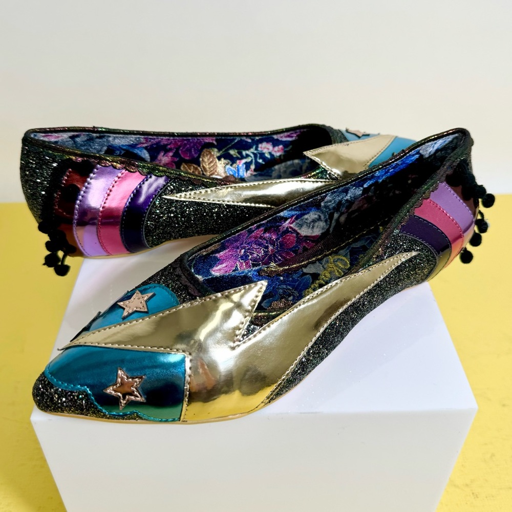 NIB Irregular Choice Ground Control, Black/Gold/Blue